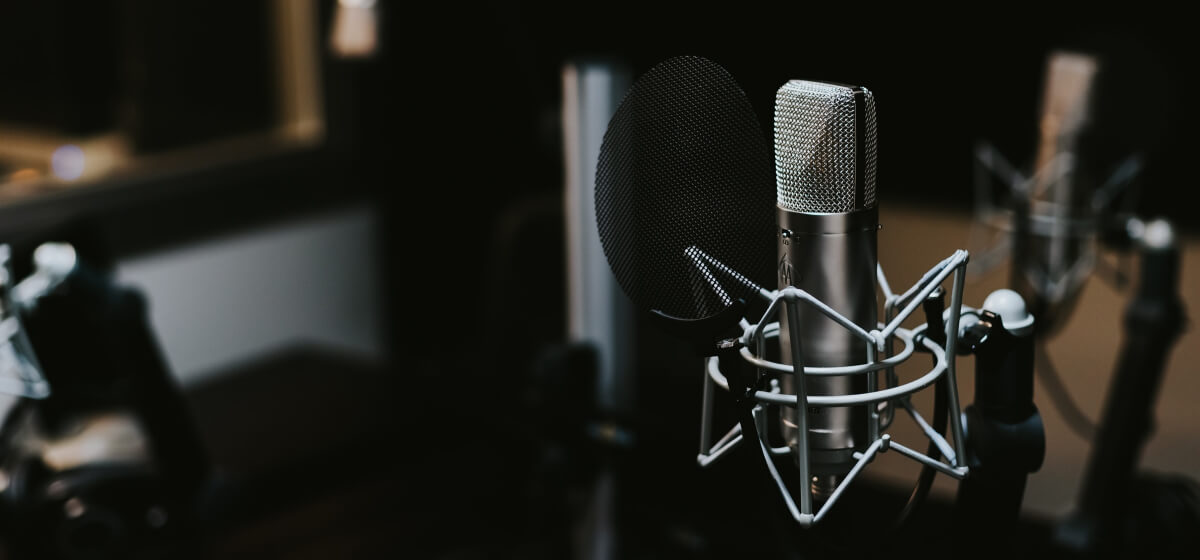 creative-podcast-template-video-img